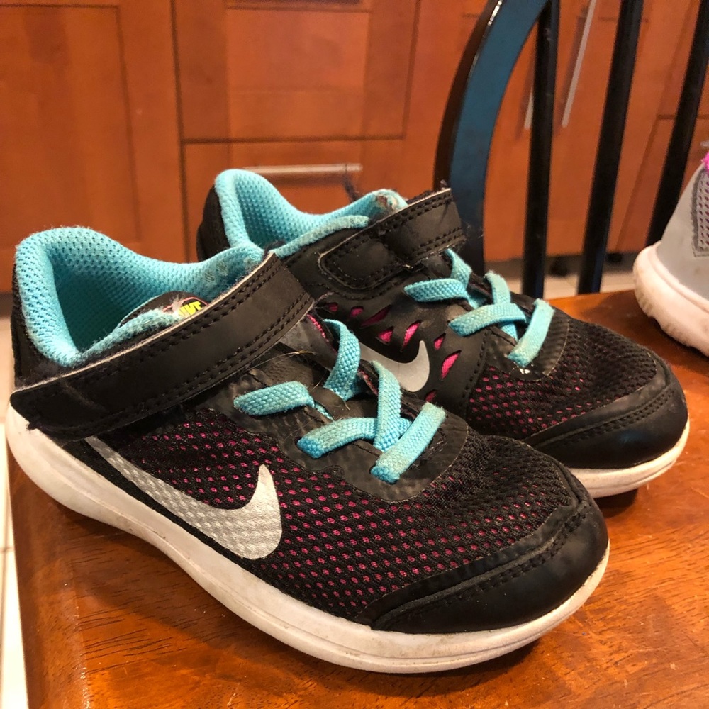 Nike toddler 9C